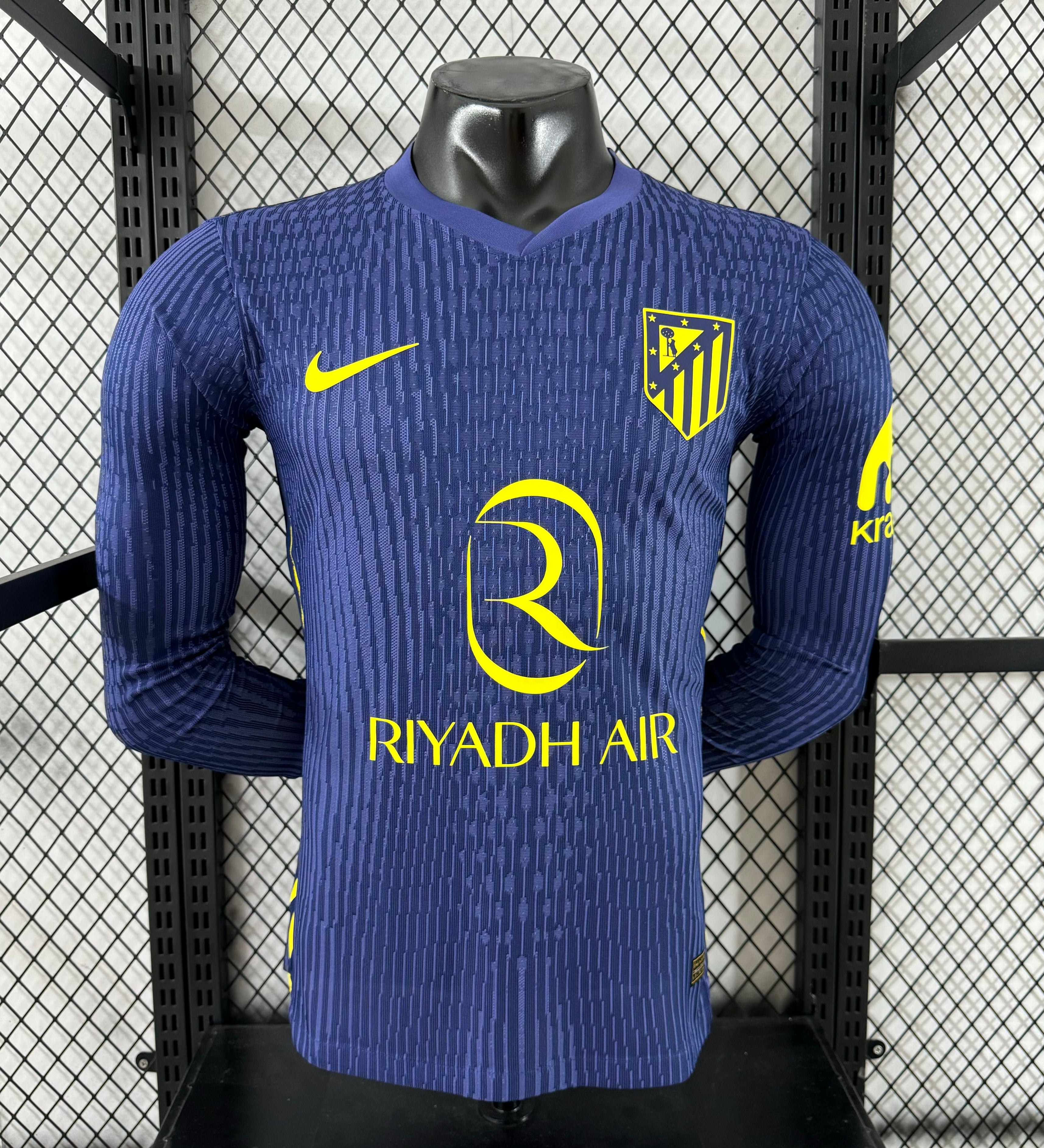 Atletico Madrid 2025-2026 Long Sleeve Away Kit
