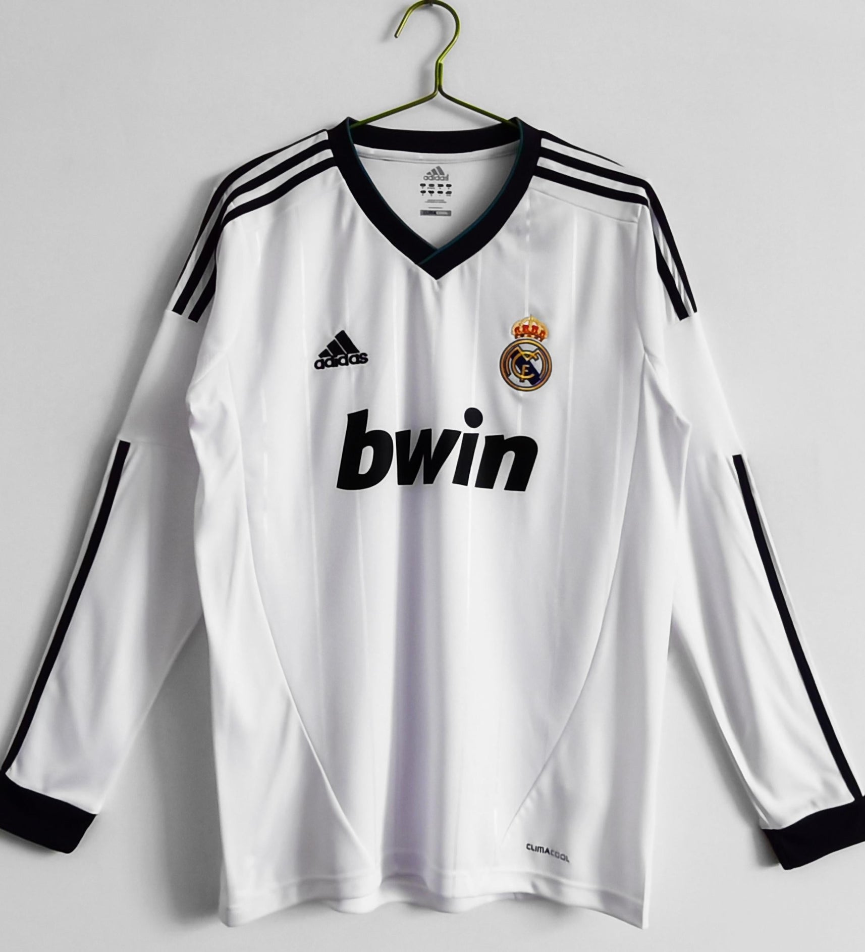 Real Madrid 2012-2013 Long Sleeve Home Kit Retro
