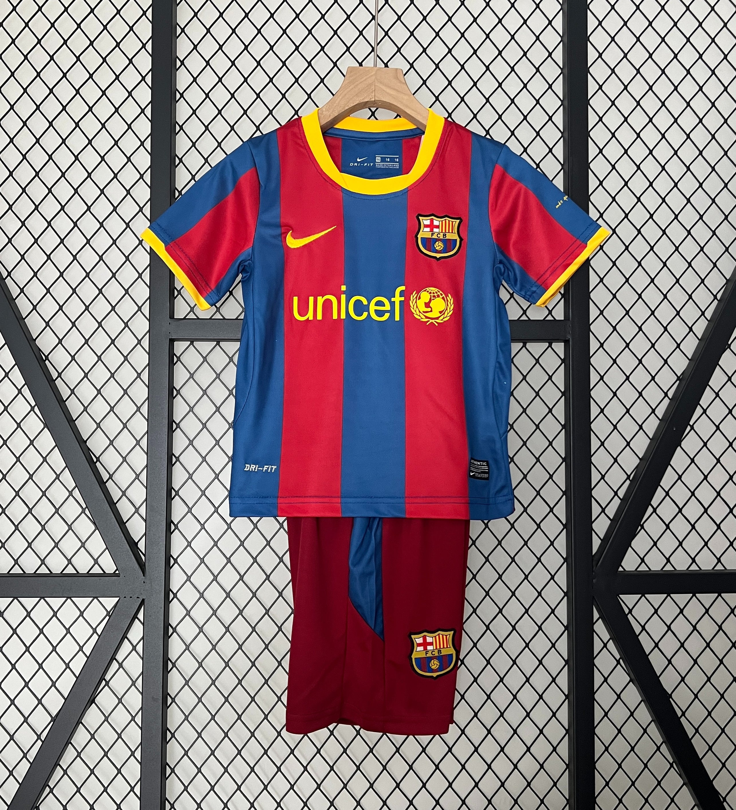برشلونة 08/09 هوم جيرسي للأطفال